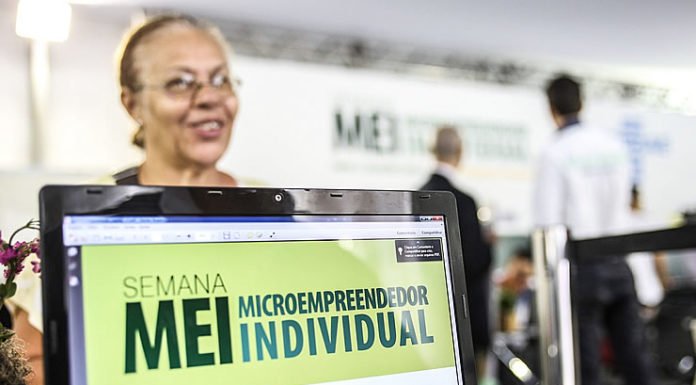 Governo vai propor subir limite do MEI para R$ 130 mil escalonado até 2028, mas afasta corrigir outras faixas