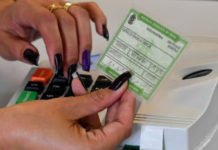 Na Bahia, cerca de 450 mil eleitores já estão com título cancelado; saiba como regularizar o documento até 6 de maio