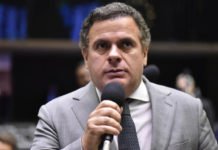 ‘Eu já retirei essa assinatura dessa PEC. Foi um erro técnico do meu gabinete em Brasília’, afirma baiano sobre escala 6×1