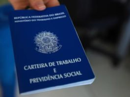 Desemprego no Brasil cai para 5,6%, menor nível da história