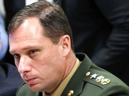Ex-ajudante de ordens de Bolsonaro: Exército oficializa aposentadoria antecipada de Mauro Cid a partir de março