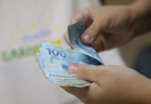 Bahia tem título de estado com segundo pior salário do Brasil e rendimento mais baixo do país, diz pesquisa Pnad; confira