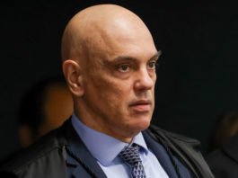 STF: Ministro Alexandre de Moraes aperta cerco e amplia vigilância na casa de Bolsonaro