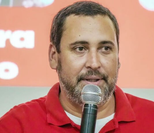 ‘ACM Neto mente, ele tira de contexto e manipula informação’, critica presidente do PT na Bahia e diz: ‘Usa meia-verdade’