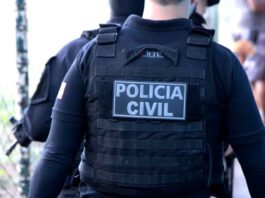 Relações sexuais em delegacia e autorização para filho dirigir viatura: veja denúncias contra policial na Bahia