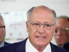 Pix é ‘sucesso’ e tarifas é que devem ser resolvidas, diz Alckmin sobre EUA