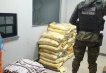 Quase uma tonelada de explosivos é apreendida pela polícia em cidade do interior da Bahia