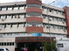 Sindicato denuncia possível demissão de mais de 500 médicos em hospitais do governo; atendimentos podem ser restringidos