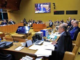 Metade dos deputados federais consideram que o STF sempre invade as competências do Congresso, diz Quaest