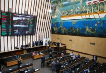 Jerônimo envia à Assembleia Legislativa da Bahia projetos para para ajustar planejamento e metas fiscais do estado