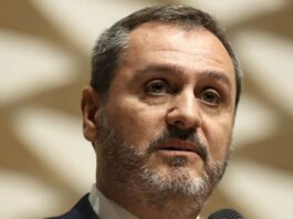 Diretor da Polícia Federal vê tentativa de intimidação em live de Eduardo e crava: ‘Nenhum investigado vai intimidar a PF’