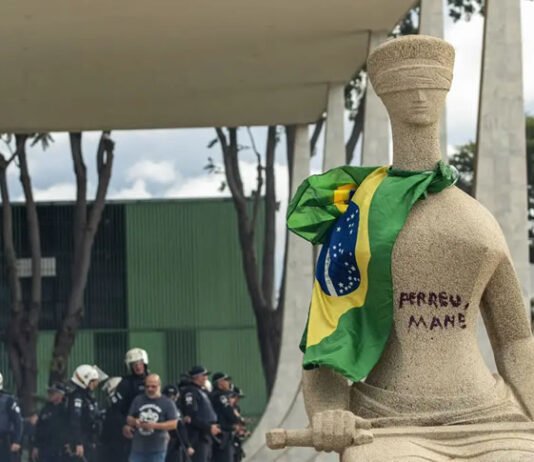 Pesquisa da Quaest: 52% dos entrevistados são contra redução de penas a envolvidos no 8 de Janeiro; confira