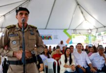 ‘Se houve erro, nossos policiais vão pagar’, diz comandante-geral da PM sobre jovens mortos a tiros durante ação na Bahia