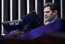 Alcolumbre diz que governo tem ‘legitimidade’ para pedir ao Supremo Tribunal Federal volta do aumento do IOF