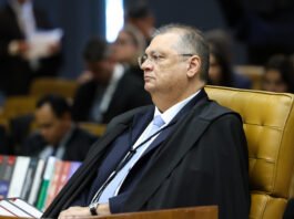 Dino anula quebra de sigilo de Lulinha, aprovada em CPMI do INSS e diz: ‘Tal situação geraria insegurança jurídica’