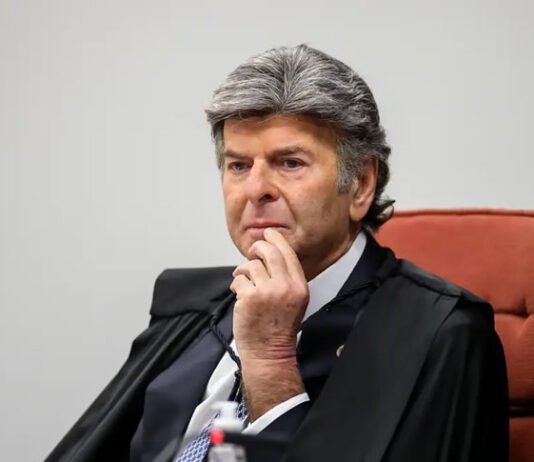 Edson Fachin autoriza transferência de Luiz Fux para a Segunda Turma do Supremo Tribunal Federal
