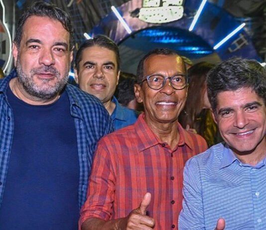 Pesquisa de aprovação do governo Genival e o apoio de Alan já credencia prefeito como vice na chapa de Neto para o governo; Gildásio Cavalcante comenta