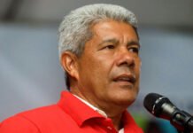 Ex-aliado de ACM Neto declara apoio a Jerônimo: ‘Mais um soldado’ e prefeitos de 5 cidades estratégicas se declararam