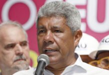 Jerônimo nega crise na comunicação e cobra governo federal sobre precatórios da educação: ‘Não depende só de mim’