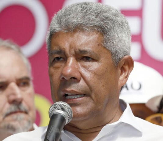 Jerônimo nega crise na comunicação e cobra governo federal sobre precatórios da educação: ‘Não depende só de mim’