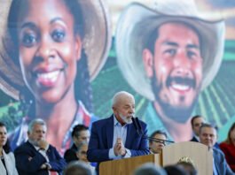 Novo lema do governo Lula mobiliza militância mas afasta eleitor de centro que elegeu petista em 2022