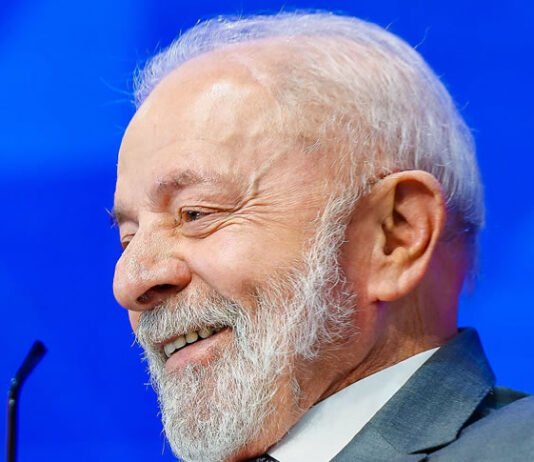Lula lidera em presença nas redes, mas domínio em interações é de Flávio; veja números da guerra digital entre eles