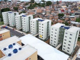 Governador anuncia novos programas e ressalta retomada do Minha Casa Minha Vida