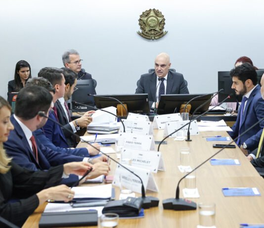Audiência no STF termina sem acordo sobre IOF