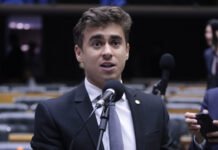 Líder do PL liga para Motta e reforça indicação de Nikolas à relatoria da CPMI do INSS