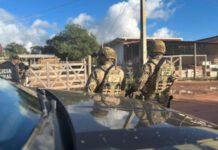 Cinco pessoas são detidas durante operação contra facções no extremo sul da Bahia