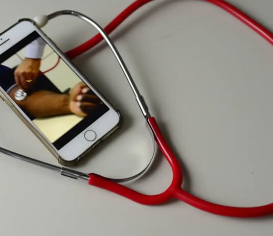 Novas regras obrigam planos de saúde a responder pedidos em até 10 dias, mas especialista aponta lacunas