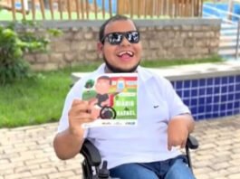 Baiano de 25 anos com paralisia cerebral lança biografia após médicos afirmarem que ele não conseguiria ler