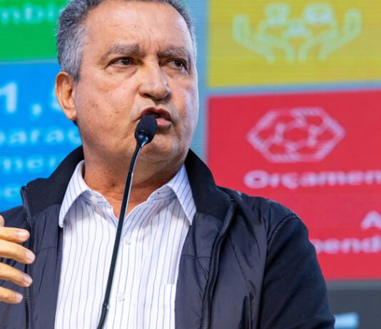 ‘É fraude’, diz Rui Costa sobre montagem com Lula e oposição