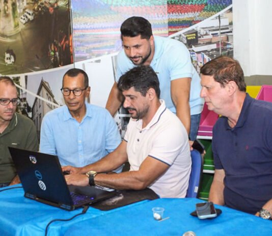 Prefeitura de Santo Antônio de Jesus apresenta pré-projetos para novos galpões da Feira Livre