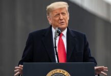 Em carta a Lula, Trump anuncia tarifa de 50% a produtos brasileiros; no documento, ele cita apoio a Jair Bolsonaro