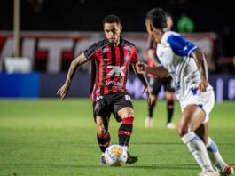 Matheuzinho lamenta atuação do Vitória na eliminação para o Confiança: ‘Perdemos para nós mesmos’