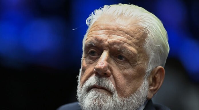 Wagner nega atuação em favor do Banco Master e cobra correção de acusações