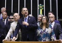Lista aumentou! Saiba quem são todos os deputados que podem ter mandato suspenso por motim na Câmara