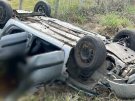 Capotamento de veículo deixa feridos na BA-120 entre Castro Alves e Santa Teresinha