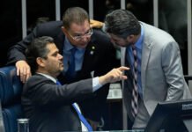 Alcolumbre: ‘pedidos de impeachment de Moraes dependem de avaliação jurídica e política e não apenas de questão numérica’