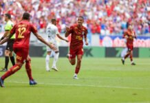 Seleção Tricolor: Com presença de Carlo Ancelotti, Bahia supera o Santos por 2×0 na Arena Fonte Nova