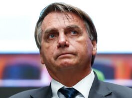 Veja: Isolado politicamente, Bolsonaro é aconselhado por aliados a virar página e buscar um plano B e saúde já preocupa