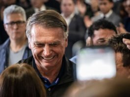 Datafolha: 55% aprovam tornozeleira em Bolsonaro e acham que ex-presidente pretendia sair do Brasil