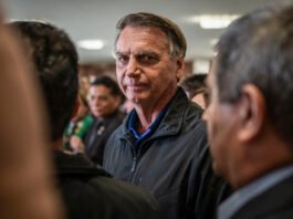 Maioria dos brasileiros apoia prisão domiciliar de Bolsonaro, aponta pesquisa