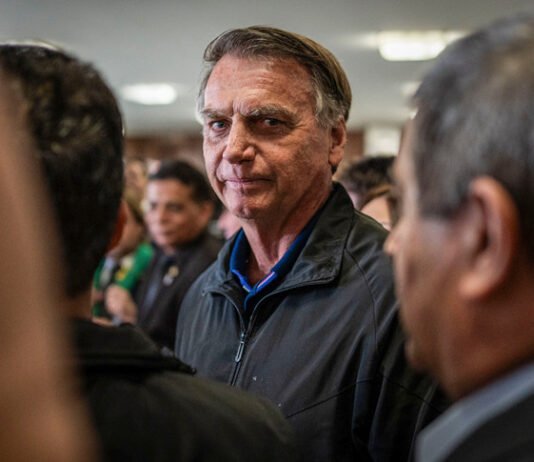 URGENTE: STF forma maioria para manter Bolsonaro preso