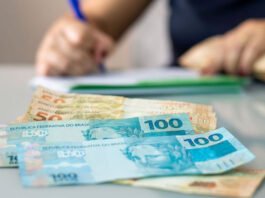 Pagamentos do Bolsa Família e Auxílio Gás começam nesta segunda-feira (18) referentes ao mês de agosto; veja mais