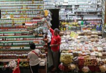 Bahia registra avanço expressivo no comércio com mais lojas, empregos e faturamento no estado, aponta IBGE