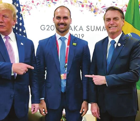 Maioria da população aponta família Bolsonaro como maior responsável por Trump aplicar tarifaço ao Brasil