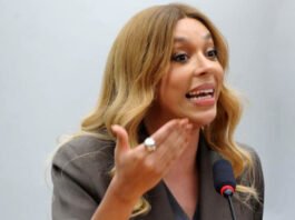 Erika Hilton acionou MPF contra Nikolas Ferreira e dispara: ‘Ele espalha mentiras para causar pânico enganar as pessoas’