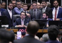 Conselho de Ética abre processos contra três deputados envolvidos em motim na Câmara